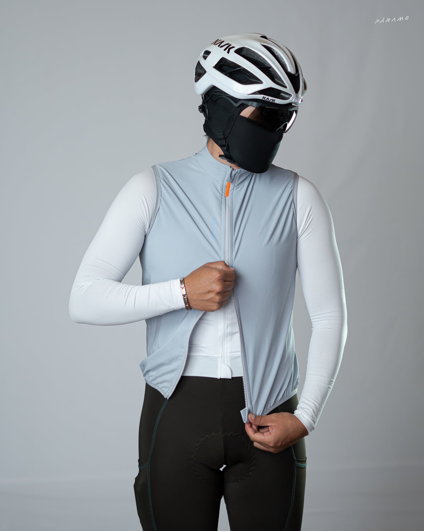 CHALECO HAST GRIS UNISEX