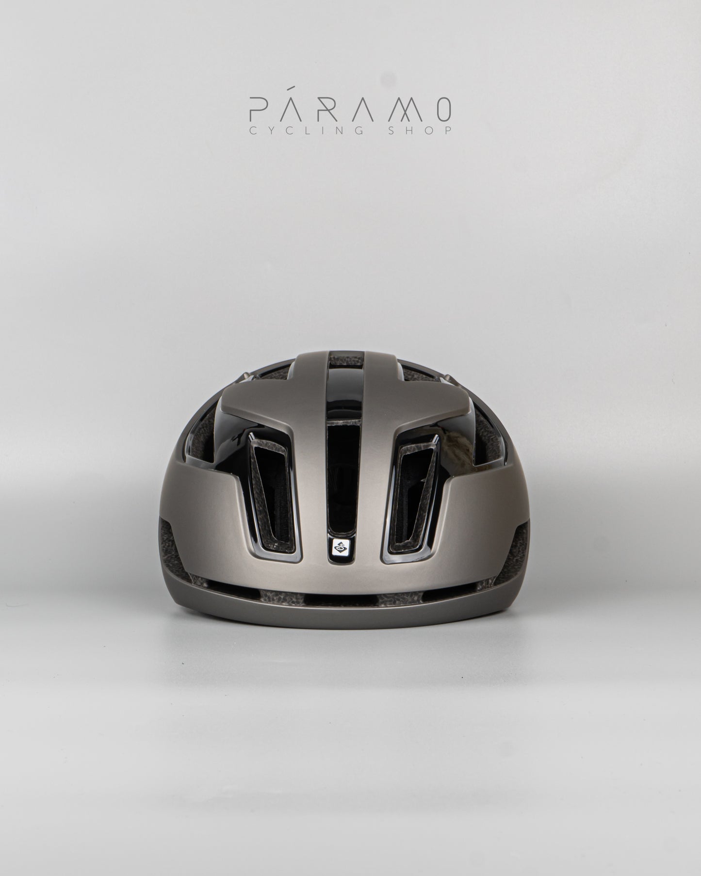 CASCO FALCONER AAA GRIS TALLA M