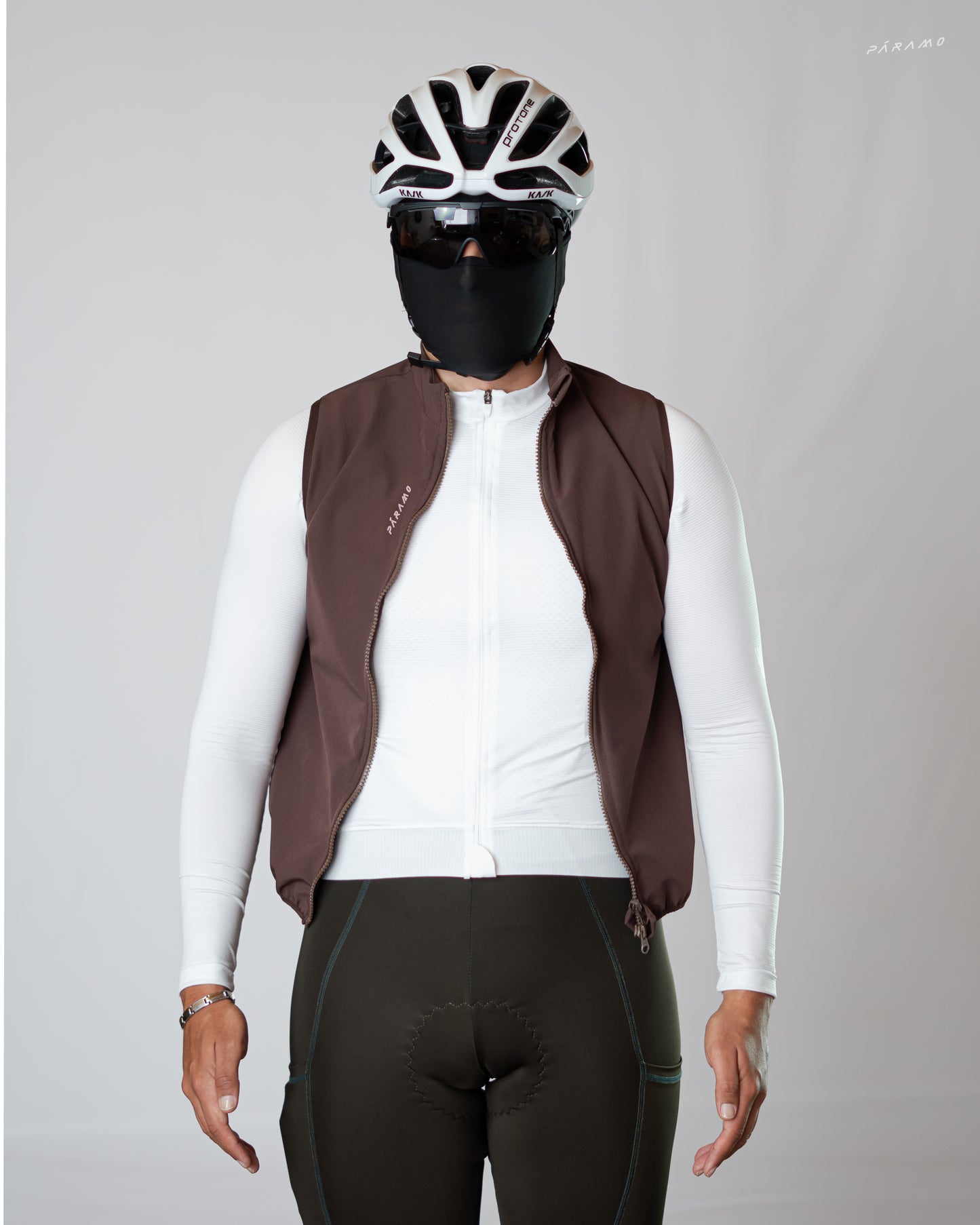 CHALECO HAST MARRON UNISEX