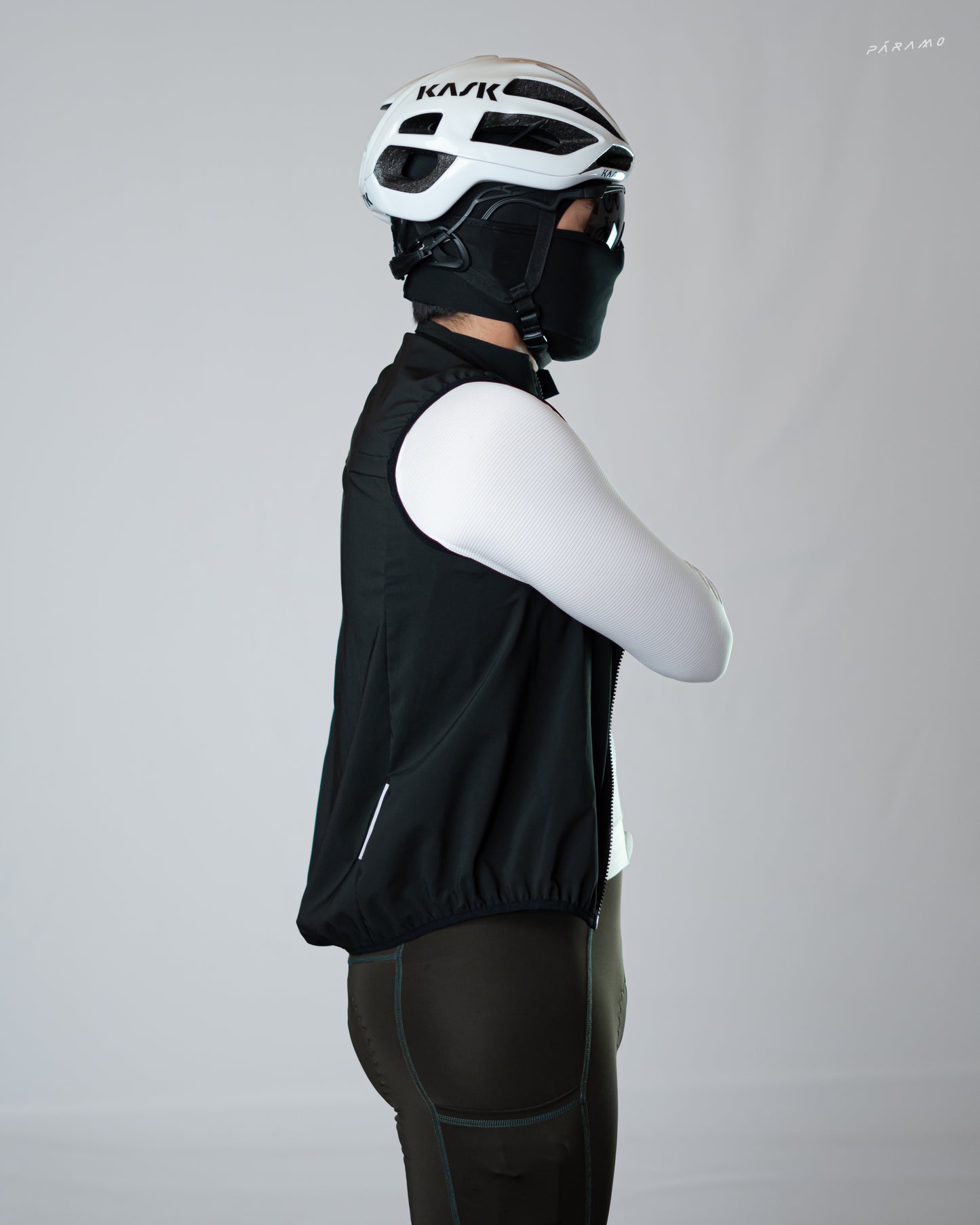 CHALECO HAST NEGRO UNISEX