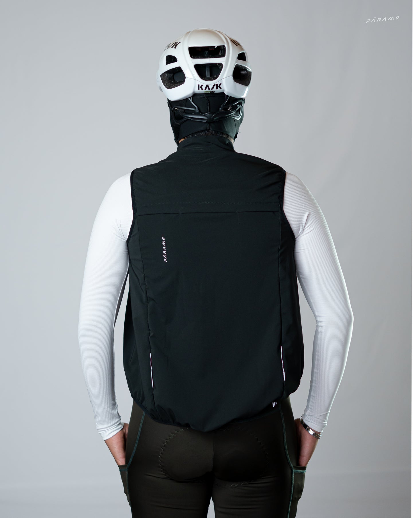 CHALECO HAST NEGRO UNISEX