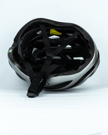 CASCO AIRBREAKER PLATEADO  AAA TALLA M