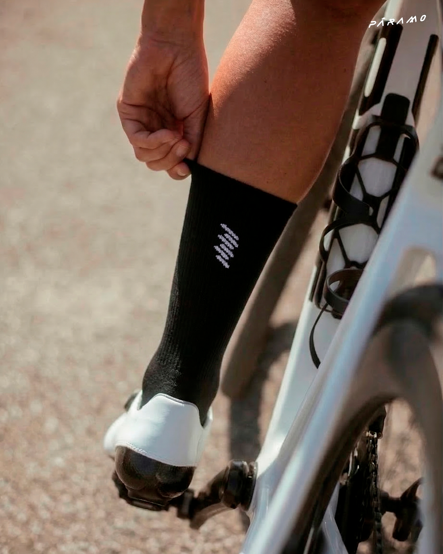 MEDIAS NEGRAS CICLISMO / RUNNING  APEX