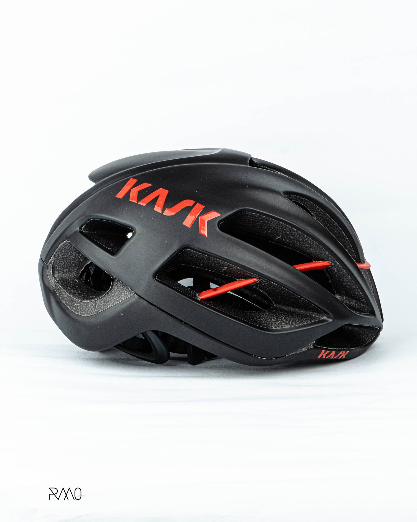 CASCO PROTONE AAA NEGRO-ROJO MATE TALLA M