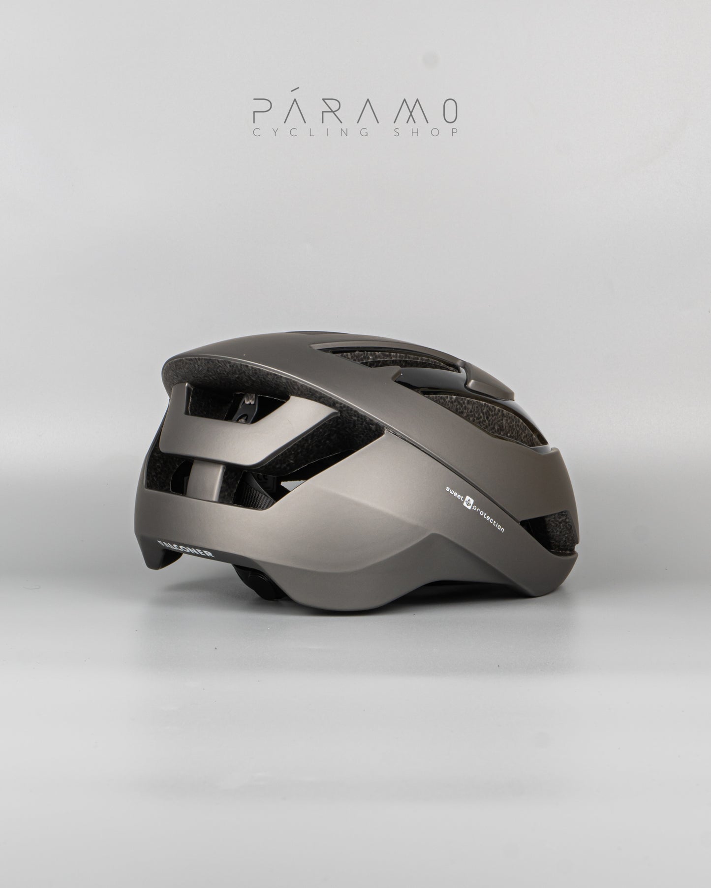 CASCO FALCONER  AAA GRIS TALLA M