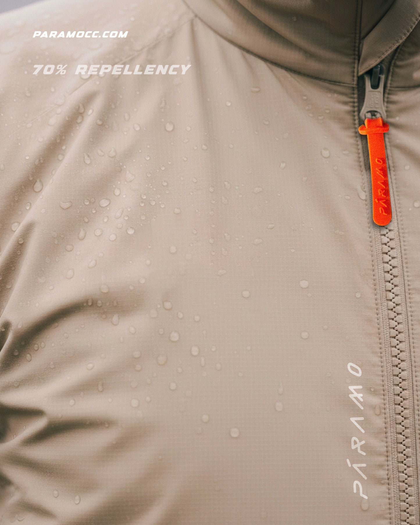 CHAQUETA HAST BEIGE UNISEX IMPERMEABLE 70%