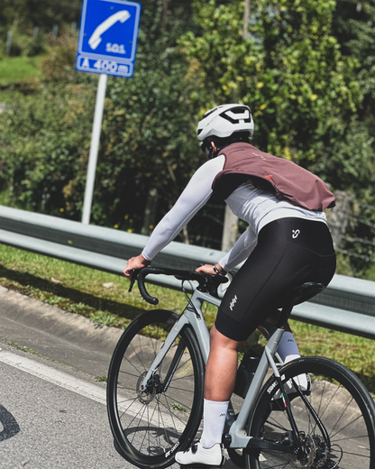 Pantaloneta bib EPIC PRO negra ciclismo hombre 10 hr